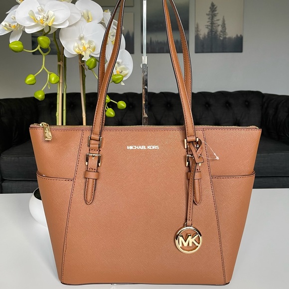 Michael Kors Handbags - !SOLD! Michael Kors Charlotte Tote